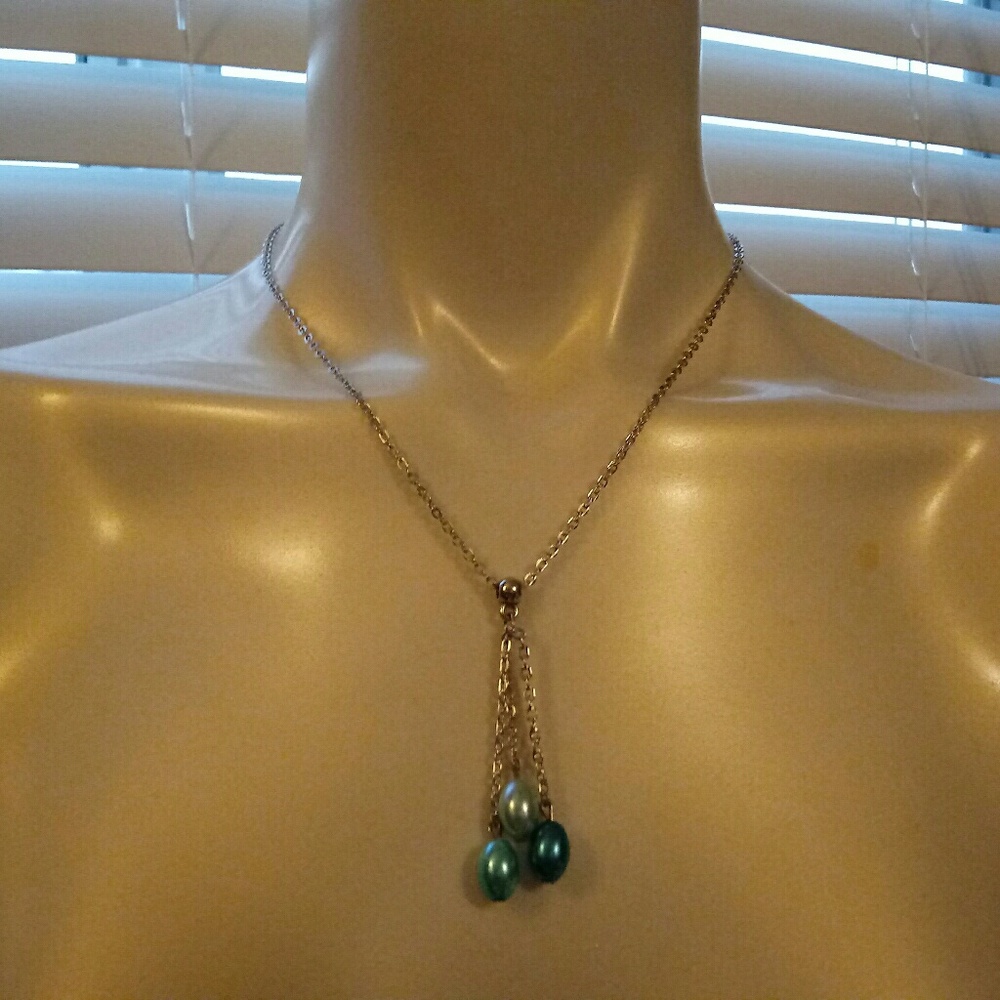 Blue Pearl Stud & Necklace set